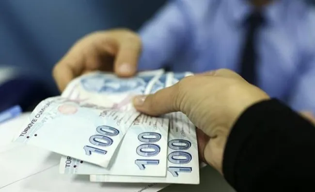 En düşük emekli maaşı ne kadar olacak? Memur maaşı kaç para? Kök maaşa kademeli artış gelir mi?