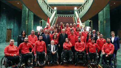 Erdoğan, sporcuları kabul etti