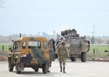 Erzurum'da askeri araç şarampole yuvarlandı