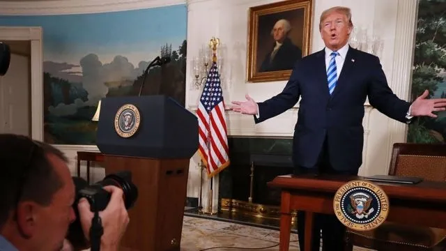 Son dakika: İran’ın dini lideri Hamaney’den Trump’a intikam mesajı! Dünya bu fotoğrafı konuşuyor - 5