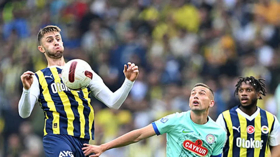 Fenerbahçe'nin parlayan yıldızı İsmail Yüksek'in başına talih kuşu kondu! Avrupa'nın devi peşinde