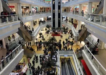 Son dakika: AVM'lerde koronavirüs önlemi! Saatler değişti, o alanlar kapatıldı