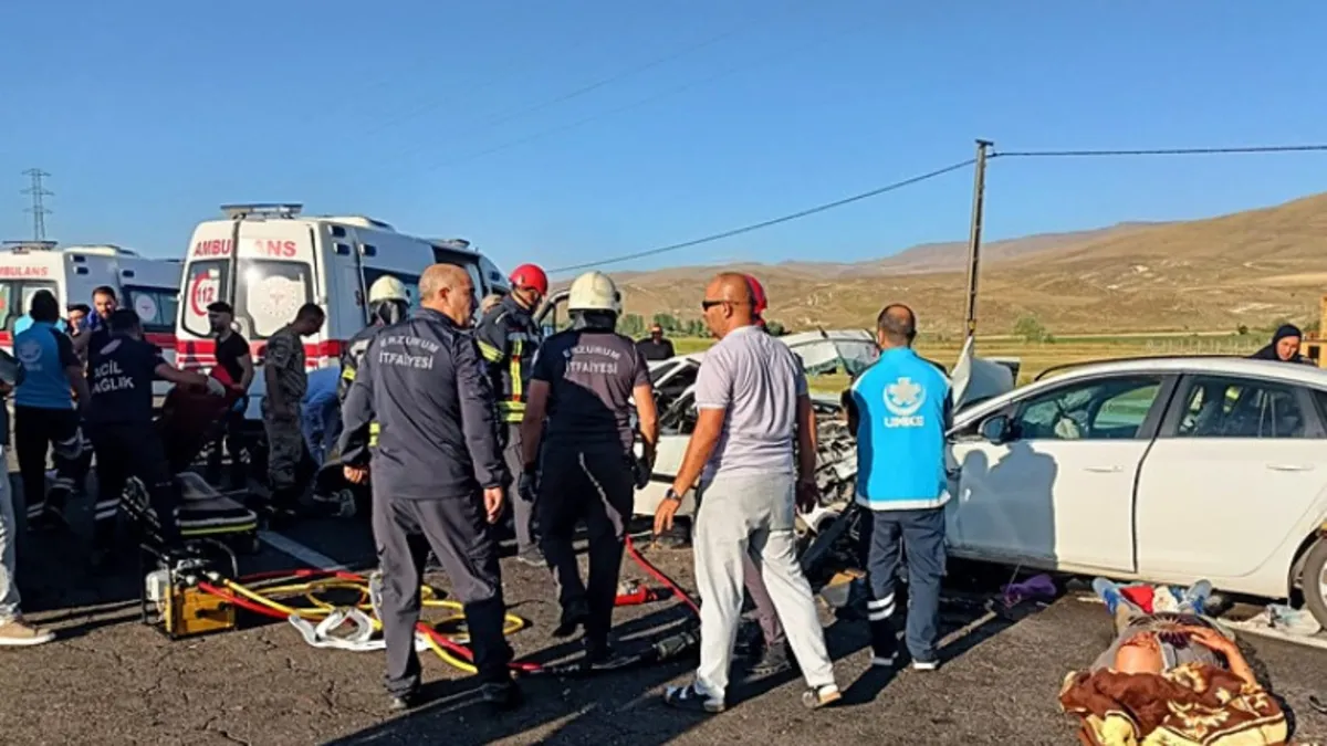 Erzurum'da facia! Şerit ihlali sonucu can pazarında 4 ölü