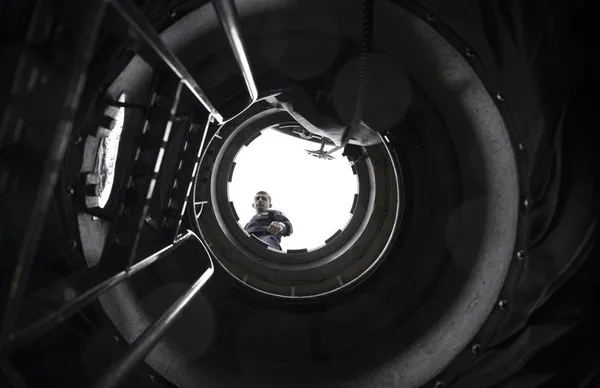 Derinliklerin Efsanesi TCG Preveze! 50 gün su altında görev yapabiliyor