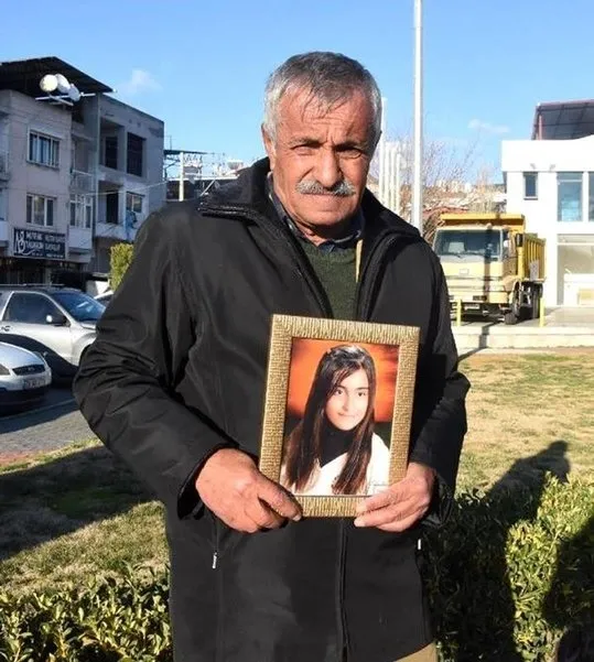 Evlat nöbeti tutan baba: HDP’nin iki yüzünü Avrupa’ya anlatacağım