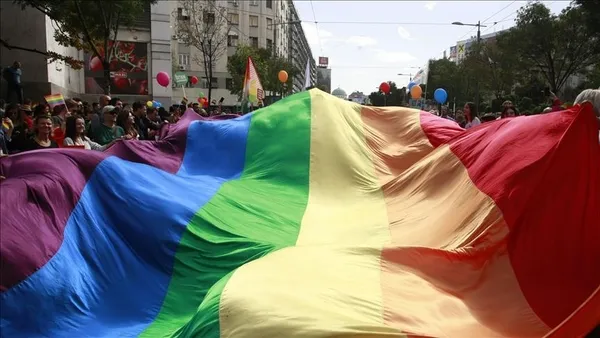 Dünya Bankası LGBT sapkınlığını fonlama merkezine dönüştü! Uganda’ya LGBT yaptırımı