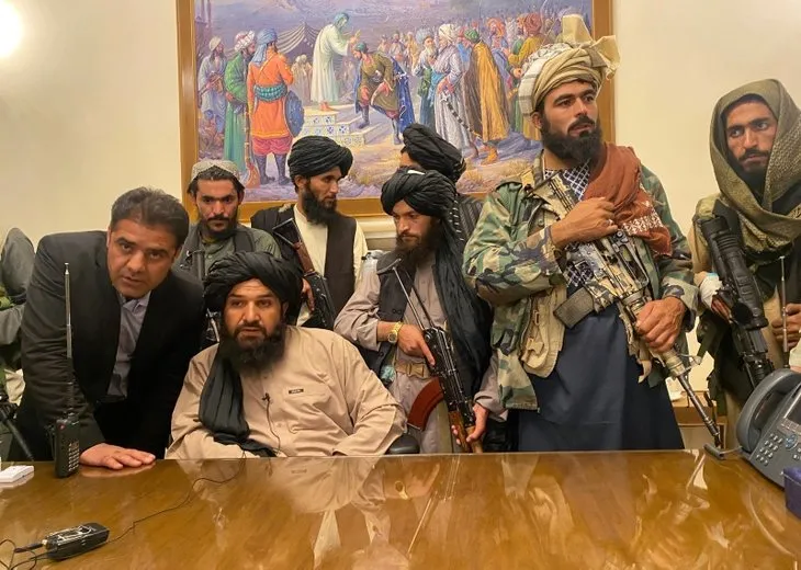 Afganistan’da neler oluyor? Taliban başkent Kabil’i ele geçirdi! İşte son durum