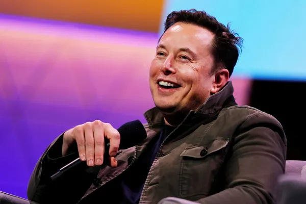 Elon Musk’tan şoke eden Manchester United paylaşımı