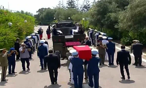 Tunus Cumhurbaşkanı Baci Kaid es-Sibsi için cenaze töreni düzenlendi - 3