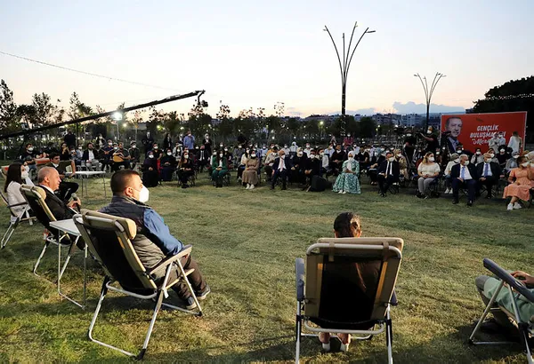 Başkan Erdoğan Mersin’de üniversite öğrencileriyle bir araya geldi: Cumhuriyet tarihinde görülmemiş projeler geliştirdik