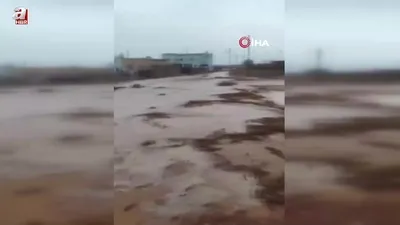 Mardin’de sağanak yağış sonucu dere taştı