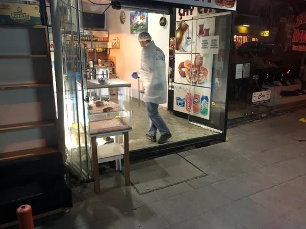 Yalova'da çay ocağına silahlı saldırı! Polis soruşturma başlattı - 2