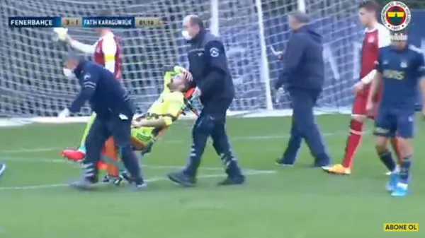 Fenerbahçe'de kaleci Harun Tekin hastaneye kaldırıldı - 3