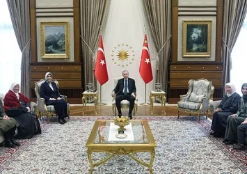Ağırlama sözü vermişti! Başkan Erdoğan camilerin temizliği yapan Sultan Bayat'ı kabul etti