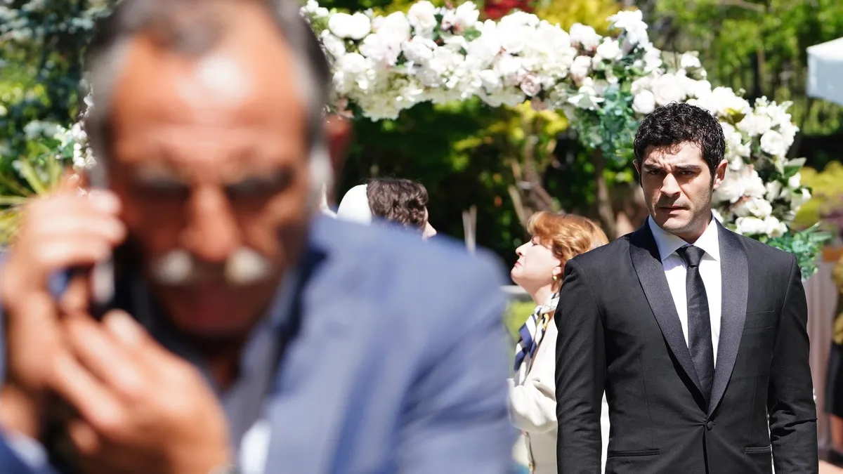 Bir Gece Masalı'nda Mahir Canfeza’yı uçurumun kenarından aldı!