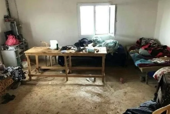 CHP'li üyenin yardım ettiği teröristlerin hücre evi görüntülendi! İşte casus kamerasına yansıyan terörist evi - 1