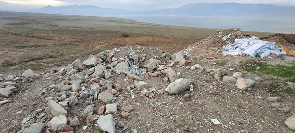 Burdur Gölü kenarında dehşete düşüren manzara! - 4