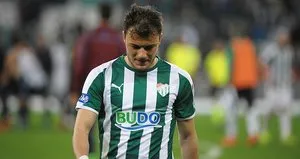 Yusuf Erdoğan Galatasaray forması giydi