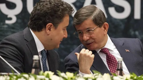 Davutoğlu ve Babacan’ın Kanal İstanbul çelişkisiyle ilgili çarpıcı yorum: CHP vagonuna binmişler
