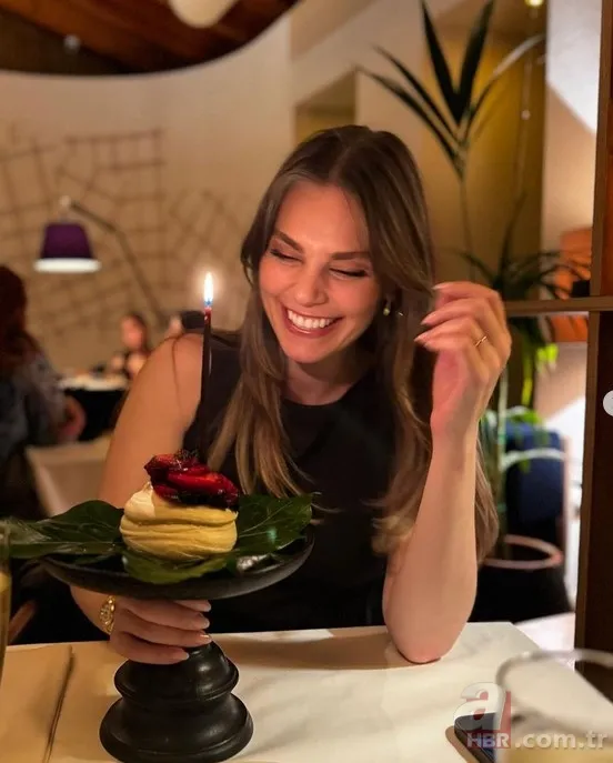 Aslı Enver'in minik kızı Elay'ın son haline bakın! Anne-kız deniz keyfinde! O görüntüler ilgi odağı oldu 8