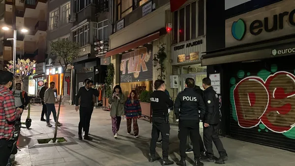 kadikoydeki-dis-hekimi-cinayetinde-gelisme-bir-zanli-yakalandi-1653375398513.jpg Kadıköy’deki diş hekimi cinayetinde gelişme! Bir şüpheli yakalandı - 2