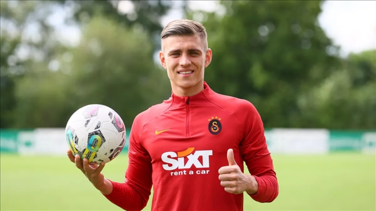 Galatasaray'da Kazımcan Karataş'a sürpriz talip! Sparta Prag kiralamak istiyor...