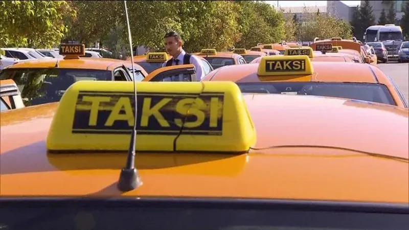 Istanbul Da Taksi Ve Dolmus Ucretlerine Zam Geldi A Haber Son Dakika Ekonomi Haberleri