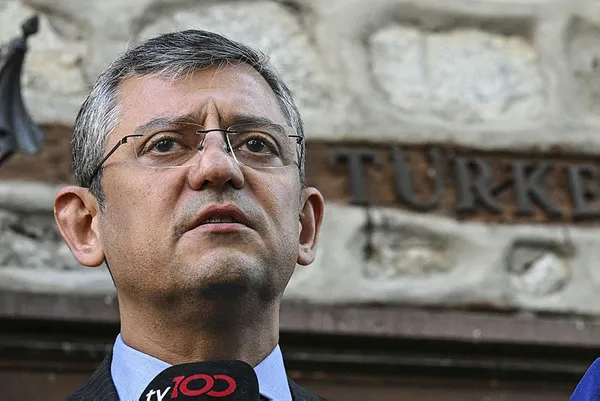 Yok böyle geri dönüş! Aday olan Özgür Özel’den söylem değişikliği: Hepimiz hacı torunuyuz