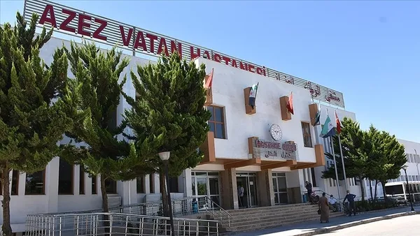 turk-hekimler-suriyenin-tel-abyad-ilcesinde-50-hastaya-katarakt-ameliyati-yapti-1662031293024.jpg Türk hekimler Suriye'nin Tel Abyad ilçesinde 50 hastaya katarakt ameliyatı yaptı - 2