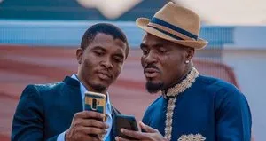 Emenike bombayı patlattı! Geri dönüyor