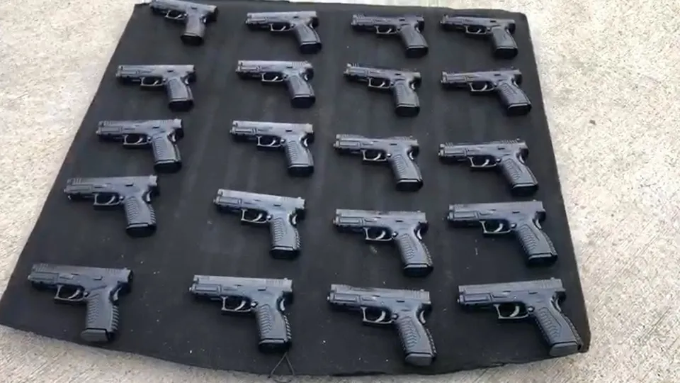 TEM’de 20 ruhsatsız tabanca ele geçirildi