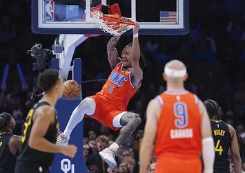 NBA'de Thunder sahasında Warriors'a karşı zorlanmadı!