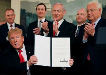 Trump İsrail işgalini resmen tanıdı