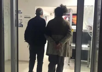 İzmir'deki rezilliğe gözaltı