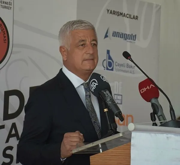 turkiye-madenciler-dernegi-baskani-emirogludan-carpici-aciklamalar-alman-vakiflarini-boyle-ifsa-etti-1664085540780.jpg Türkiye Madenciler Derneği Başkanı Emiroğlu’dan çarpıcı açıklamalar! Alman vakıflarını böyle ifşa etti - 6