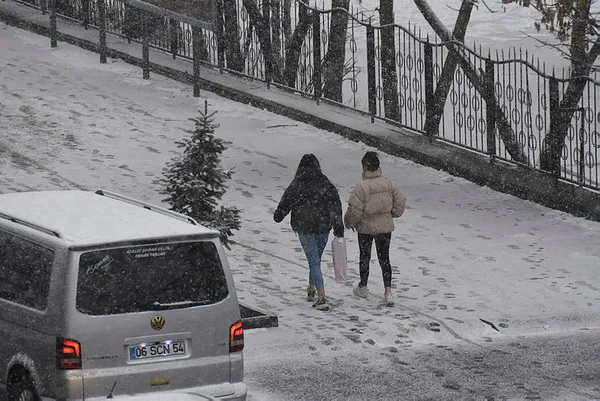 İstanbul kar yağışı saat kaçta başlayacak? 21 Ocak İstanbul’da hava nasıl? İstanbul 5 günlük hava durumu…