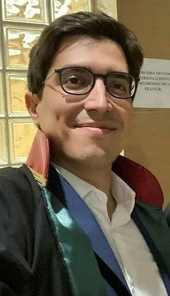 1680957914497.jpeg Gaziantep'te katliam gibi kaza! 2'si avukat 5 ölü - 2