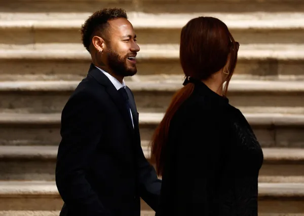 Neymar'ın Barcelona macerasında usulsüzlük davası! - 1