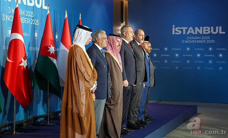 İstanbul'daki Gazze Zirvesi dünyada yankılandı: Türkiye barışın merkezine yerleşti 1