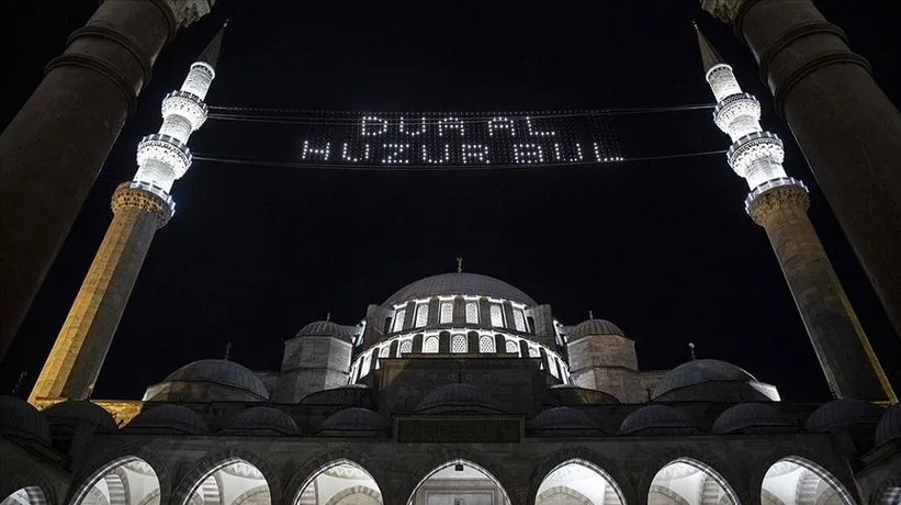 Kadir Gecesi’nin İslam’daki Yeri: Bu gecede hangi ibadetler öne çıkar?
