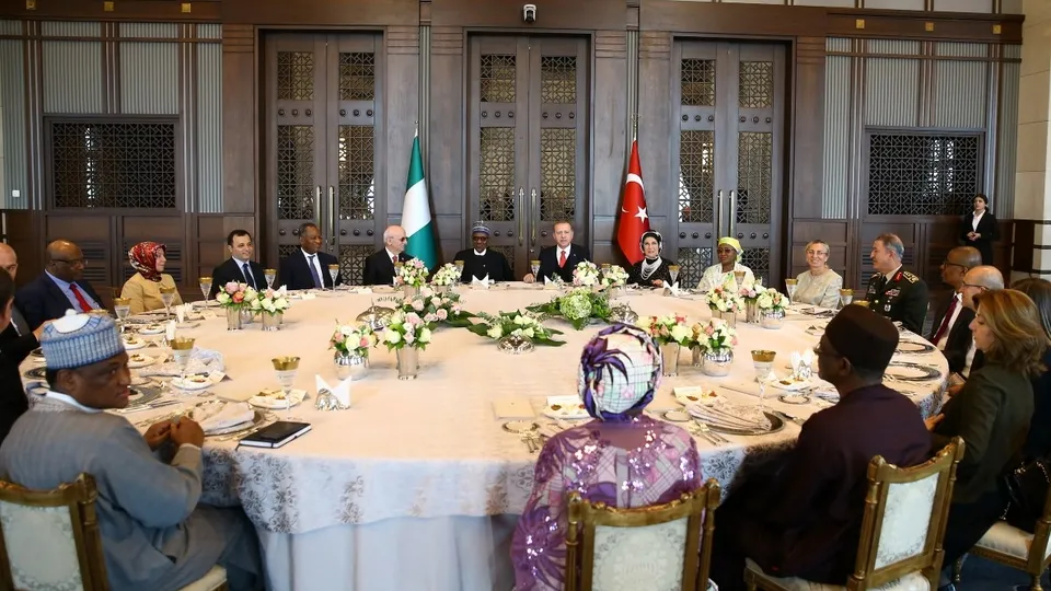 Cumhurbaşkanı Erdoğan, Buhari onuruna öğle yemeği verdi