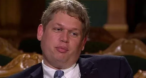 İsveç’te Kur’an-ı Kerim yakma skandalı! Ülke basını hükümeti yerden yere vurdu: Beceriksizler