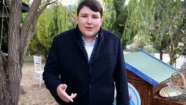 son-dakika-tosuncuk-lakapli-ciftlik-bankin-ceosu-mehmet-aydin-turkiyeye-getirildi-1625339975303.jpg Son dakika: Tosuncuk lakaplı Çiftlik Bank'ın CEO'su Mehmet Aydın Türkiye'ye getirildi - 9