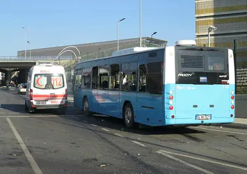 Üsküdar'da otobüs durağa girdi! Ölü ve yaralılar var