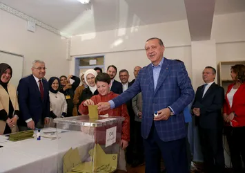 Cumhurbaşkanı Erdoğan oyunu kullandı