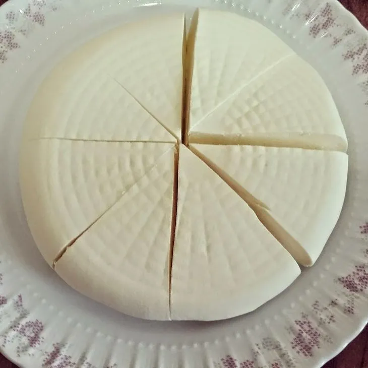 Yemekten sonra peynir yerseniz...