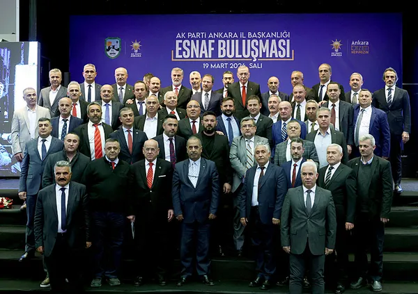 baskan-erdogan-sofor-esnaflari-ile-iftar-programinda-onemli-aciklamalarda-bulundu-bayramda-tatil-9-gun-1710872832005.jpg