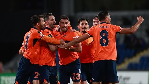 Fiorentina - Başakşehir Muhtemel 11’Ler | Fiorentina - Başakşehir maçı ne zaman, saat kaçta, hangi kanalda? Maçın hakemi kim?