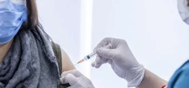 Son dakika: Birinci doz aşı uygulanan kişi sayısı 30 milyonu geçti