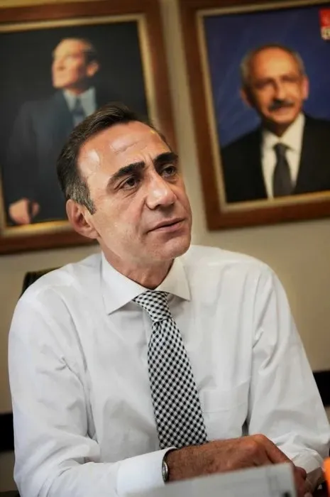 chpli-berhan-simsekten-zehir-zemberek-sozler-parti-imamoglu-holding-ozel-posta-guvercini-oldu-1760996204976.jpeg (fotoğraf: ahaber.com.tr)